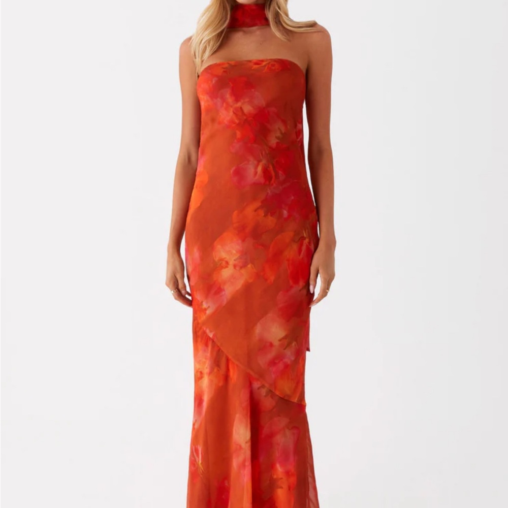 Under The Pagoda Maxi Dress